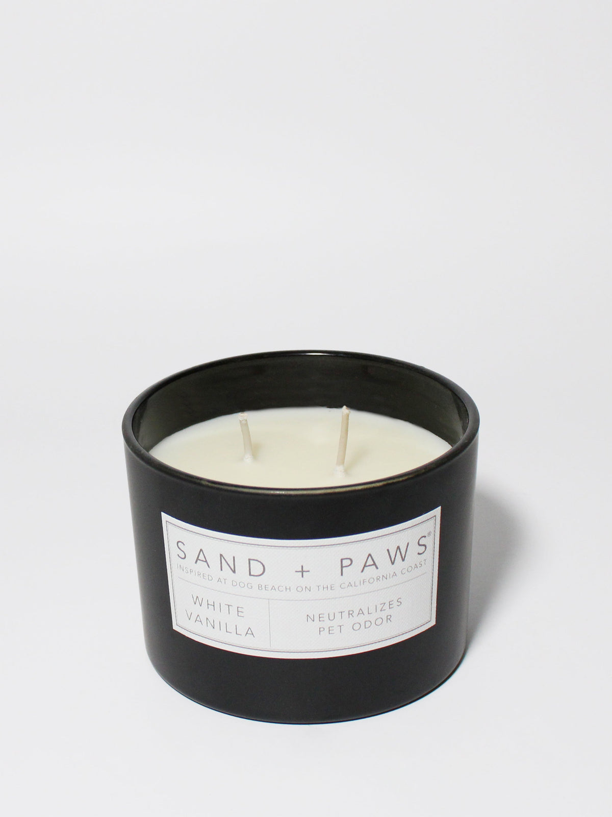 Sand + Paws White Vanilla 12 oz scented candle