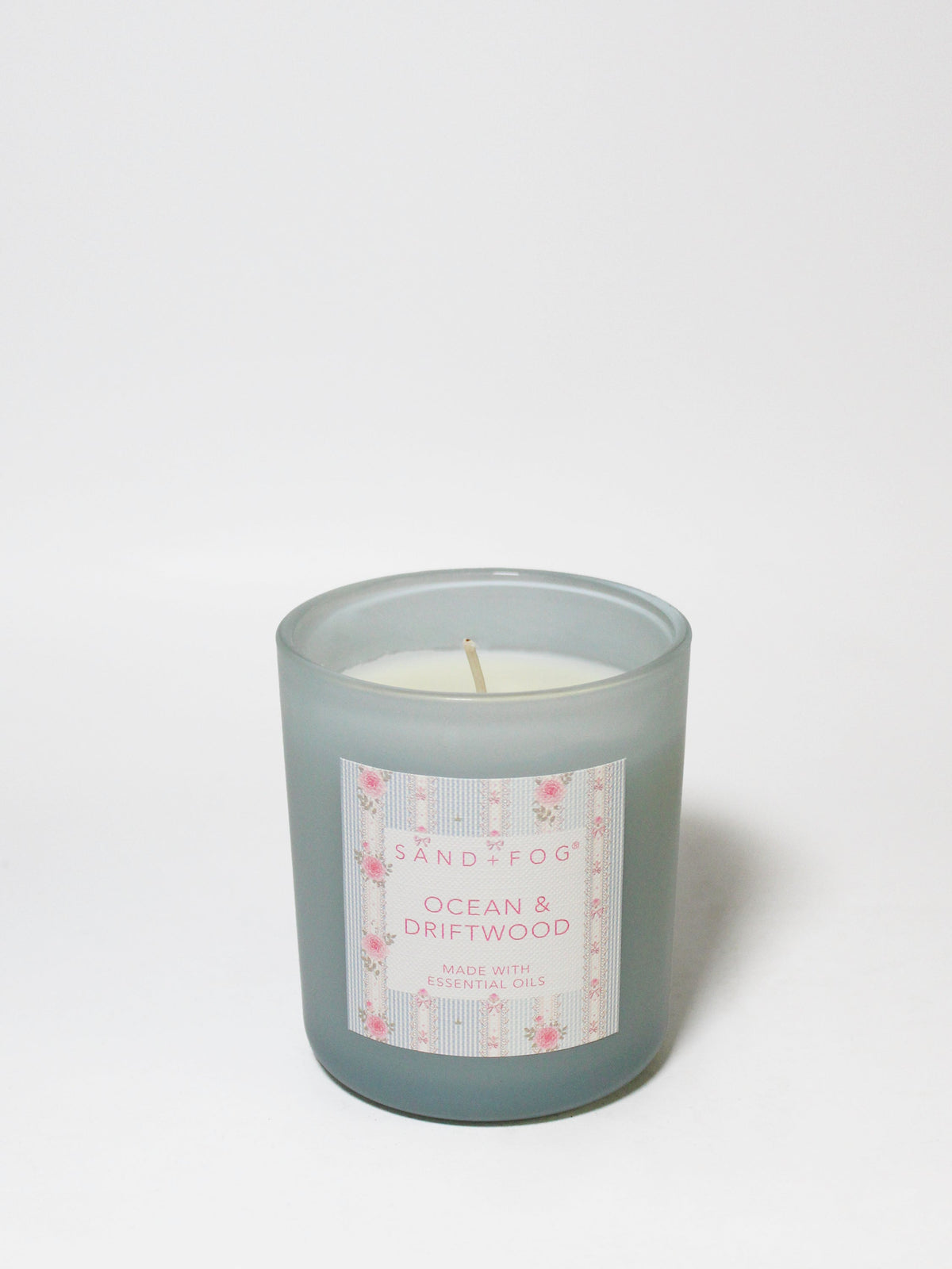 Ocean & Driftwood 10 oz scented candle